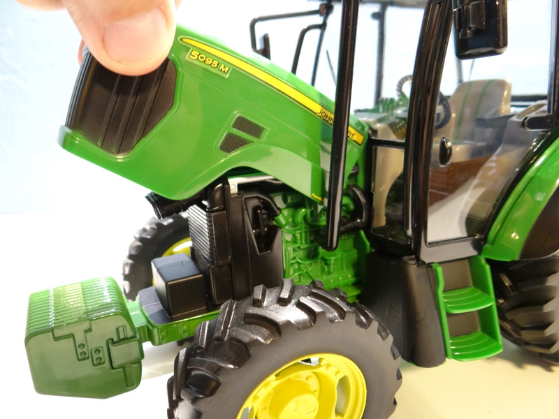 Illustration for article titled Tractor Thursday 1:16 ERTL John Deere 5095M w/ Mower